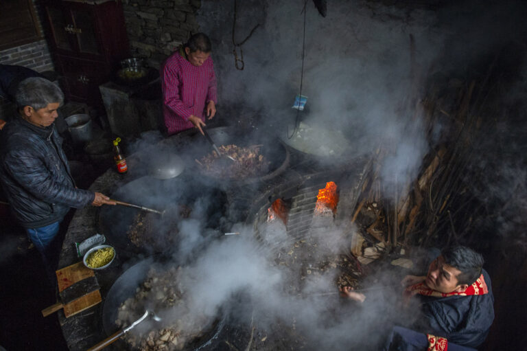 Chen Zhengjun - Ancient-Miao-Village-in-Xiangxi-10